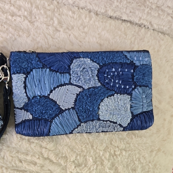 Chico's Blue Geometric Clutch with Reflective Accents - Picture 4 of 9